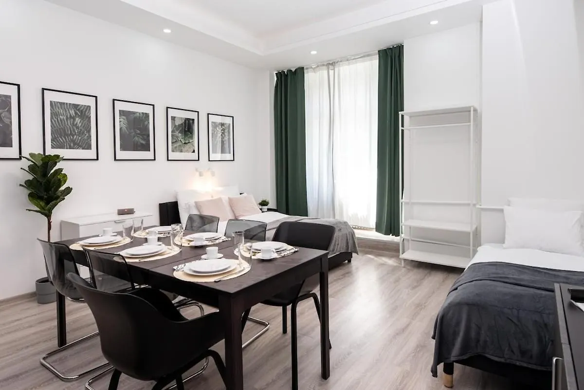 Appartamento New Studio At The Best Location Budapest